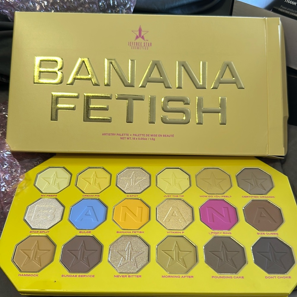 BNIB Banana Fetish Eyeshadow Palette
